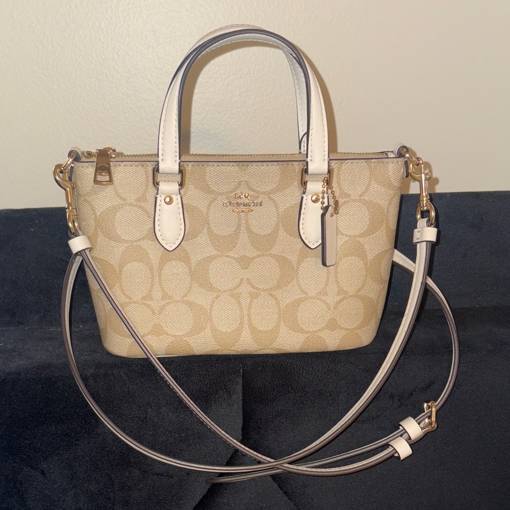 Coach Beige and cream